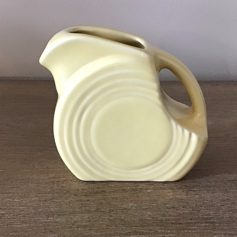 Fiesta Yellow Miniature Disk Pitcher - Picture 3 of 8